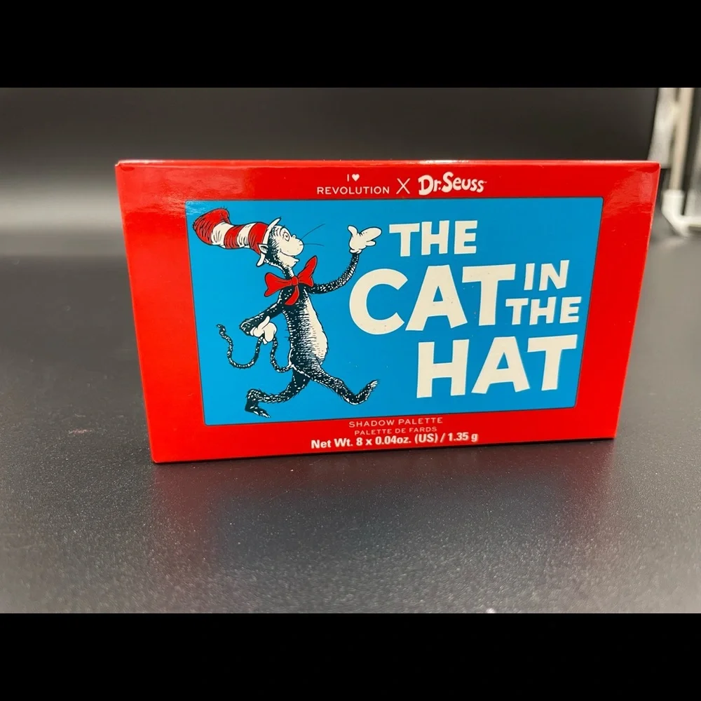 I Heart Revolution x Dr. Seuss Cat in The Hat Shadow Palette